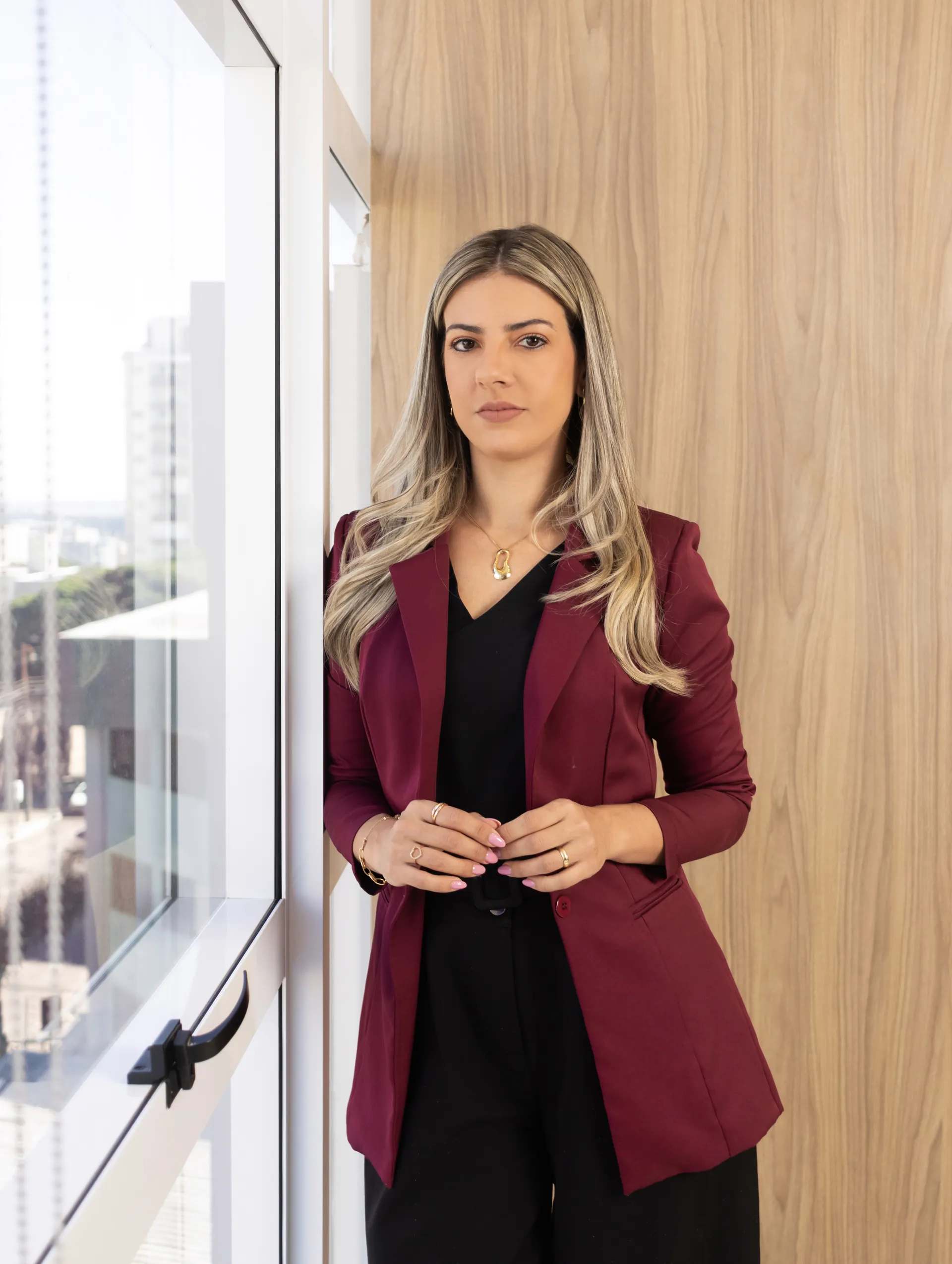Advogada Marcia em atendimento